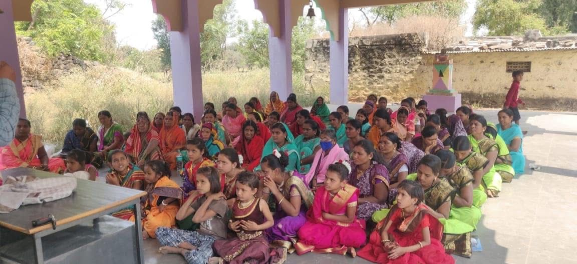 महिला दिन साजरा